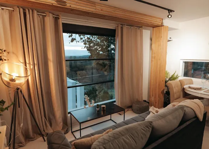 Calm House Villa